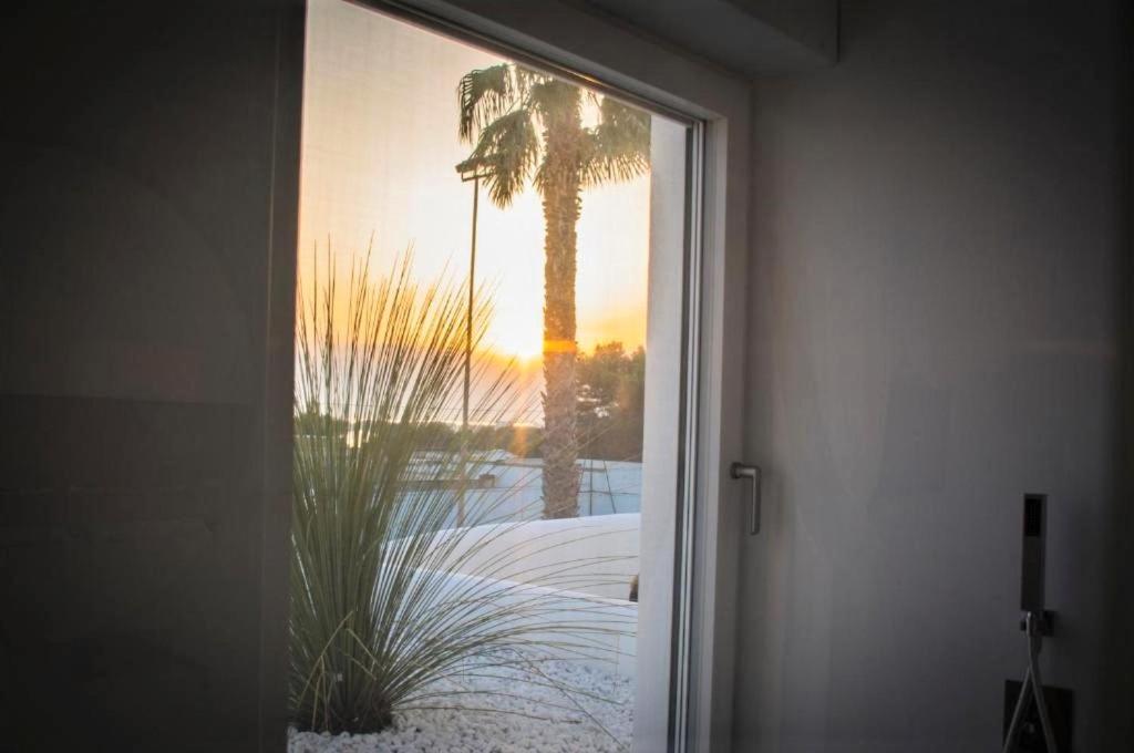 B&B Valentino Luxury Rooms By Salentolimit Porto Cesareo Exterior foto