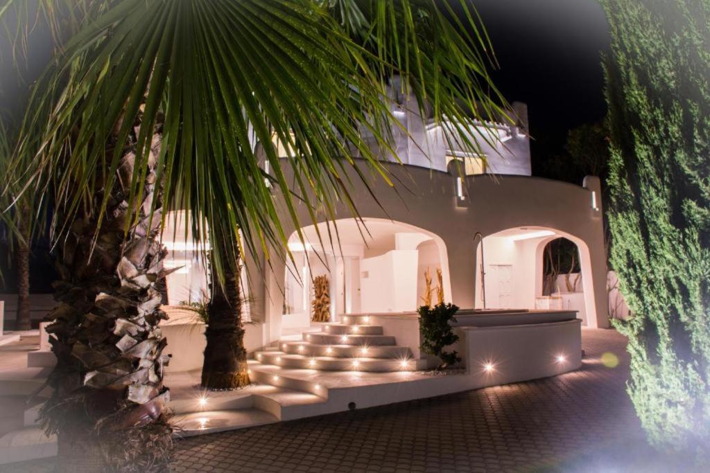 B&B Valentino Luxury Rooms By Salentolimit Porto Cesareo Exterior foto